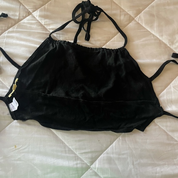 Black crop top from pacsun - Picture 3 of 3